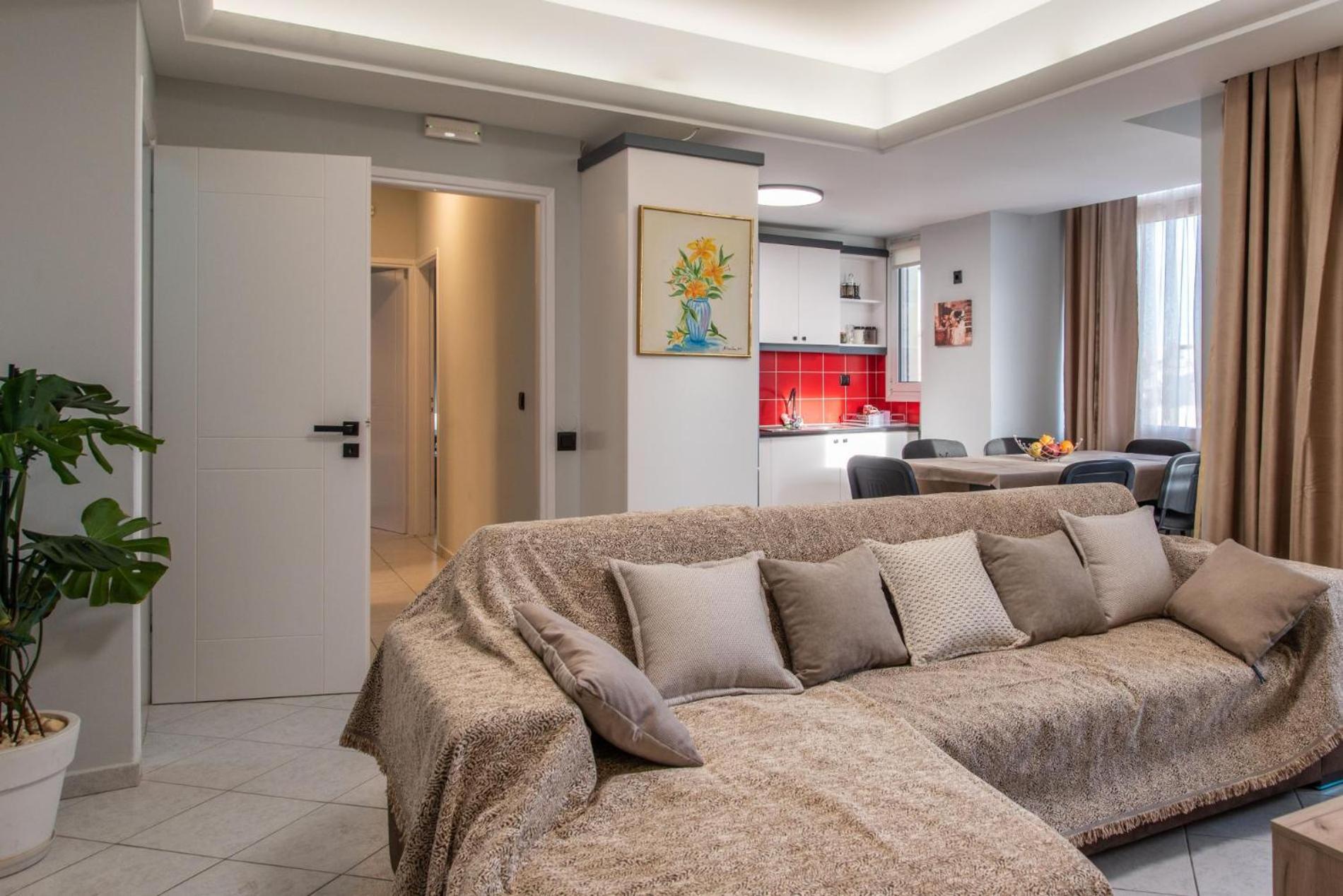 Sky 7 View Apartment Heraklion  Exterior photo